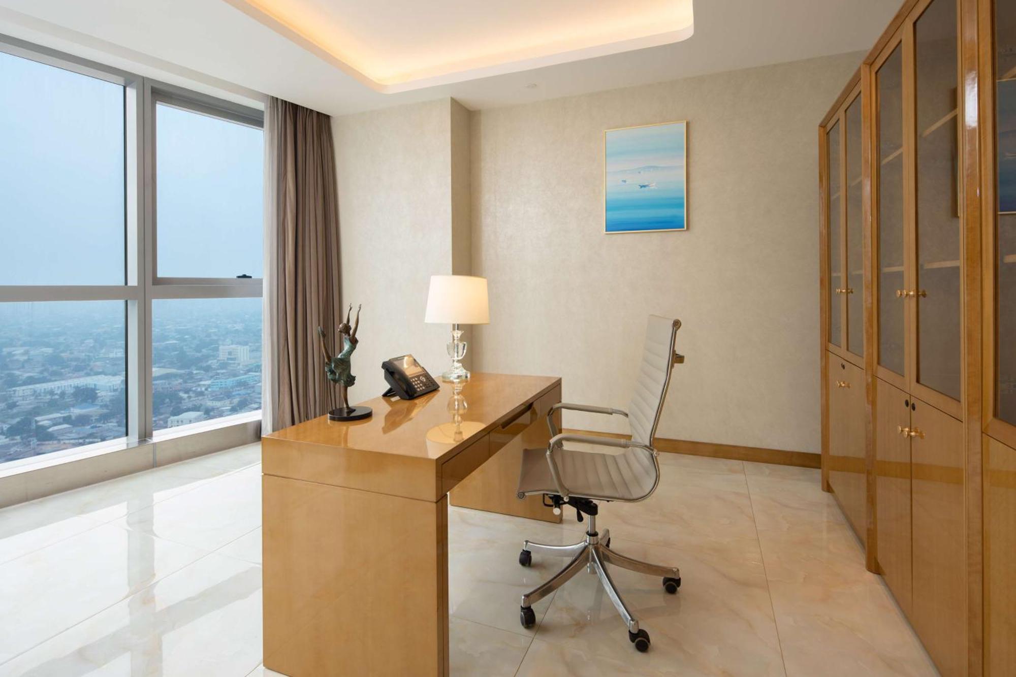 Hilton Brazzaville Les Tours Jumelles Hotel & Residences Eksteriør billede